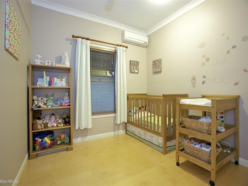 4 Shepherd Street, Brighton QLD 4017