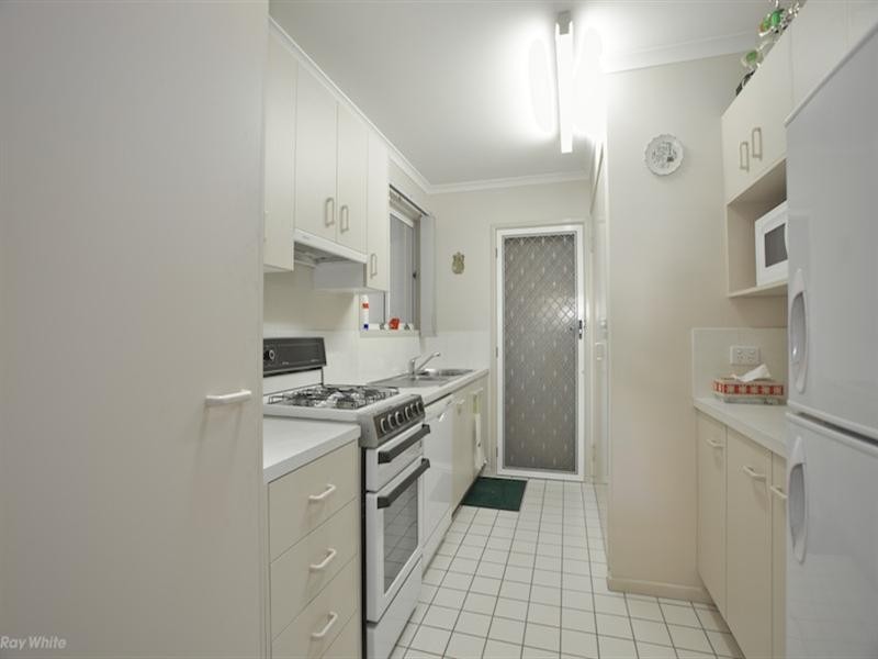 Unit 2 Bakarnis Court, Brendale QLD 4500