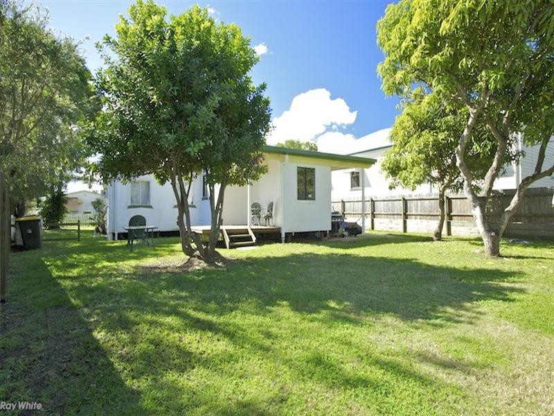 15 Hassall Road, Deagon QLD 4017