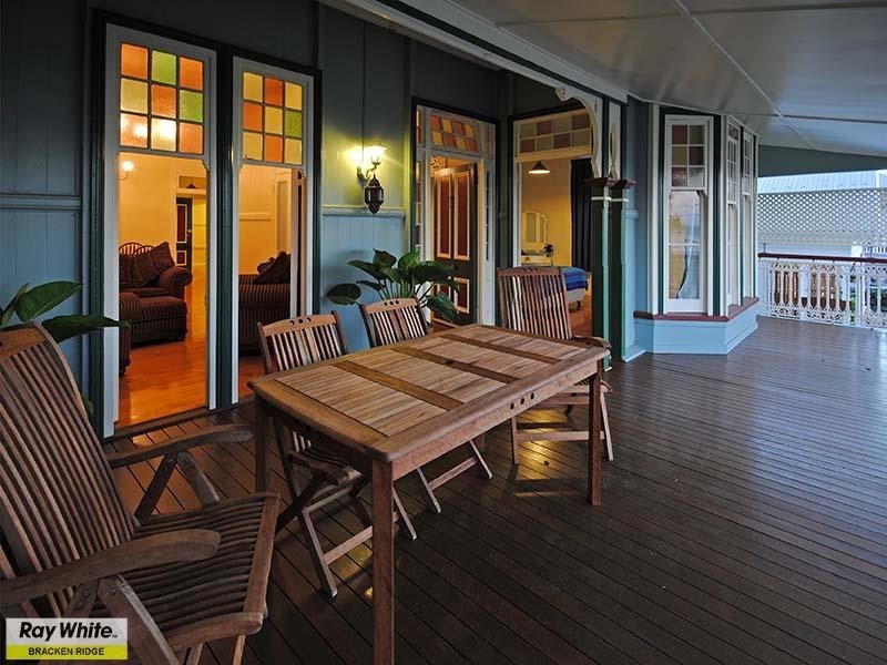 106 Flinders Parade, Sandgate QLD 4017