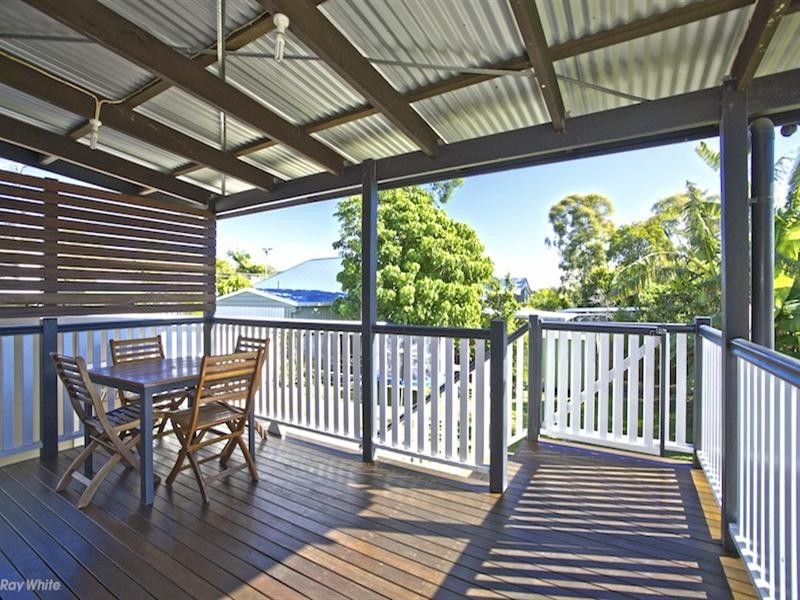 7 Bernard Street, Brighton QLD 4017