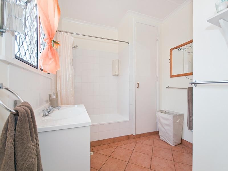 30 Arundal Street, Brighton QLD 4017