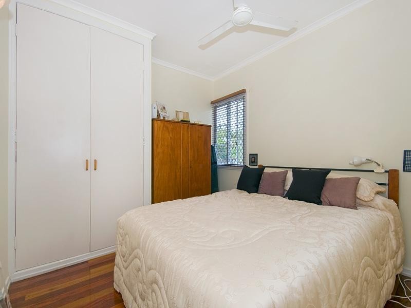 30 Arundal Street, Brighton QLD 4017