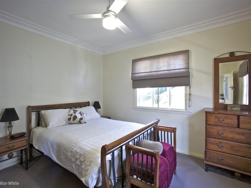 17 Biarra Street, Deagon QLD 4017