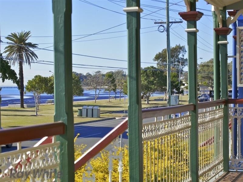 106 Flinders Parade, Sandgate QLD 4017