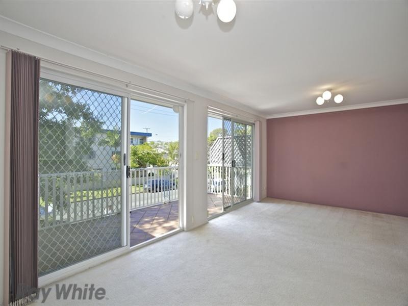 6/2 HALCOMB Street, Zillmere QLD 4034