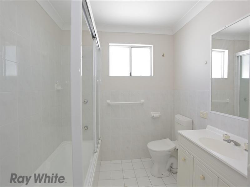 6/2 HALCOMB Street, Zillmere QLD 4034