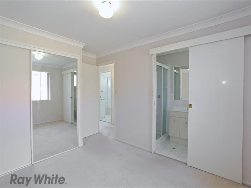 6/2 HALCOMB Street, Zillmere QLD 4034