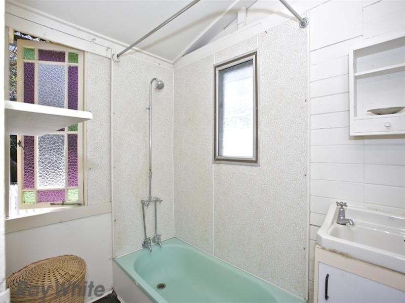 22 Gilpin Street, Shorncliffe QLD 4017