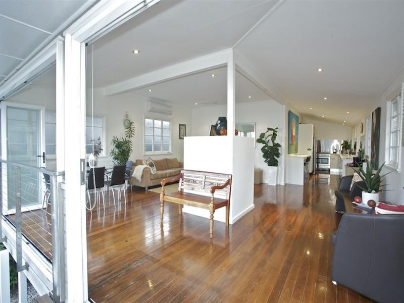 374 Flinders Parade, Brighton QLD 4017