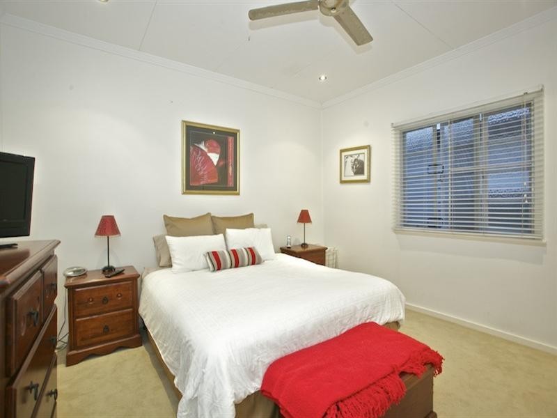 374 Flinders Parade, Brighton QLD 4017