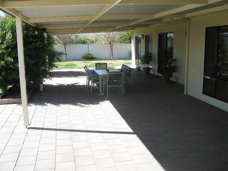 8 Petrucci Way, Mildura VIC 3500