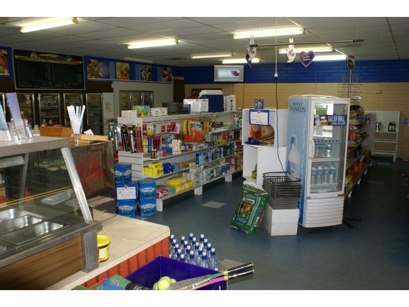 2674 Kulkyne Way, Nangiloc VIC 3494