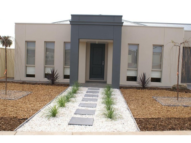 6 Burdekin Court, Red Cliffs VIC 3496