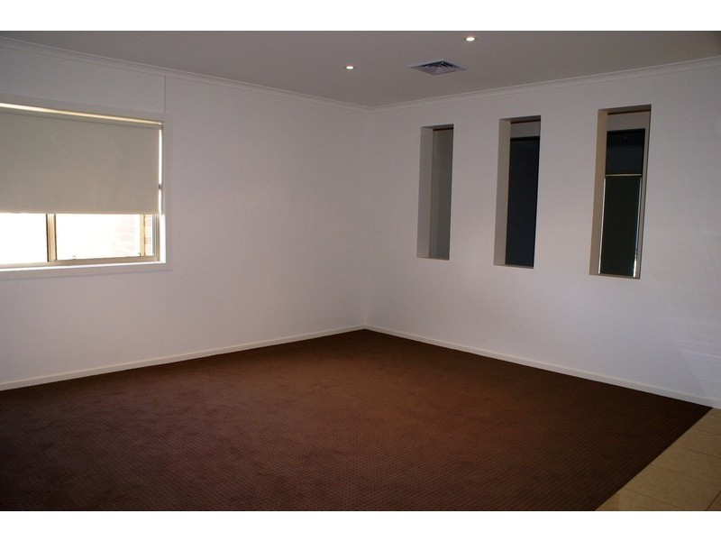 6 Burdekin Court, Red Cliffs VIC 3496