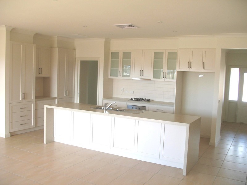 16 Rita Drive, Mildura VIC 3500