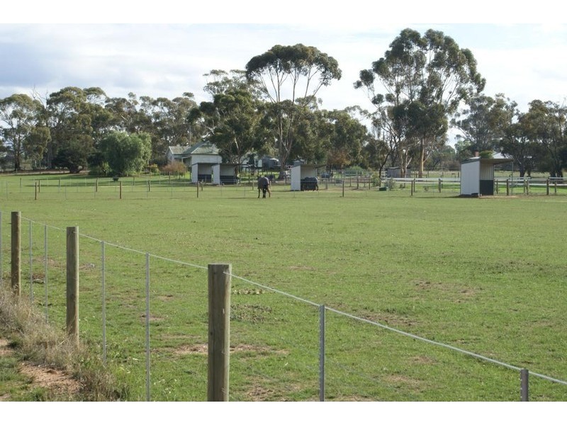 First Cnr First and Karadoc, Red Cliffs VIC 3496