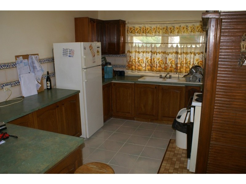 18 Main Street, Speed VIC 3488