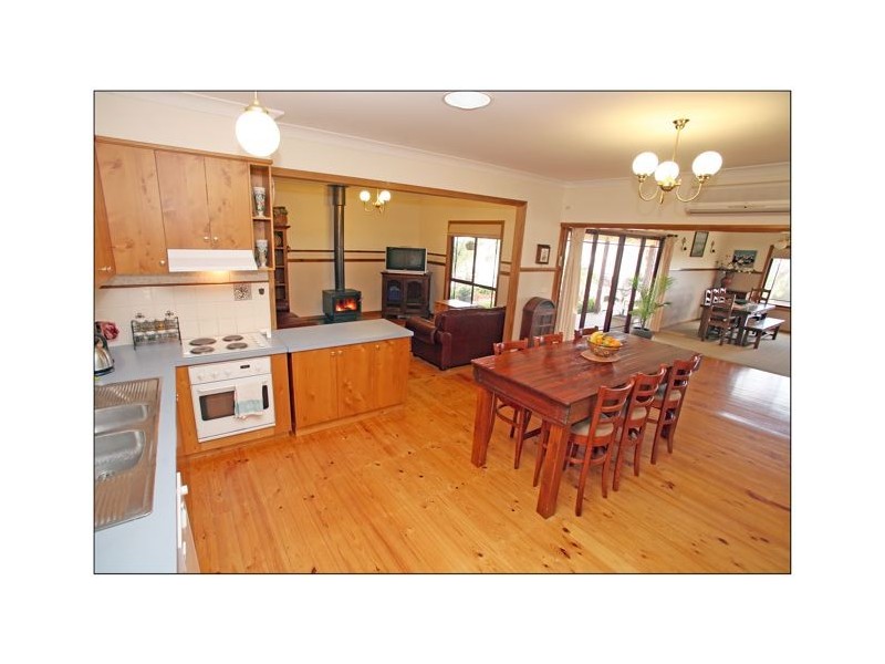 117 Koorlong Avenue, Nichols Point VIC 3501