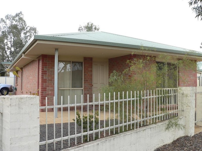 Cnr Indi Avenue and Rowe Parade, Red Cliffs VIC 3496