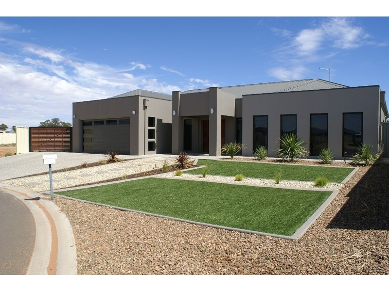 8 Todd Court, Mildura VIC 3500