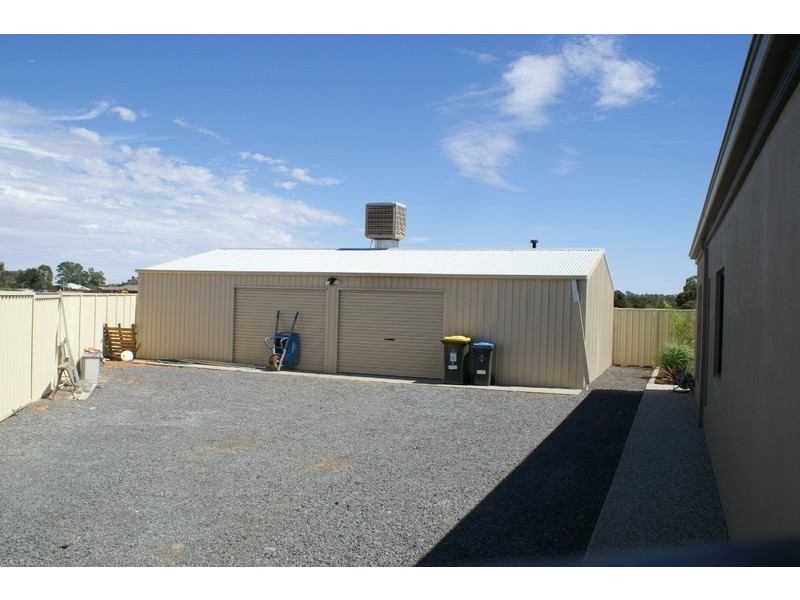 8 Todd Court, Mildura VIC 3500