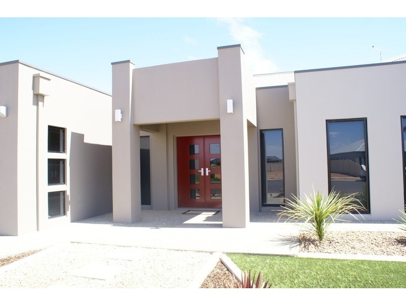 8 Todd Court, Mildura VIC 3500