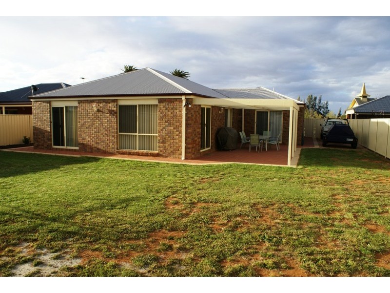 130 Indi Avenue, Red Cliffs VIC 3496