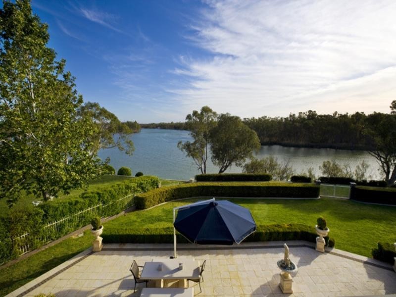 12 Riverview Rise, Mildura VIC 3500