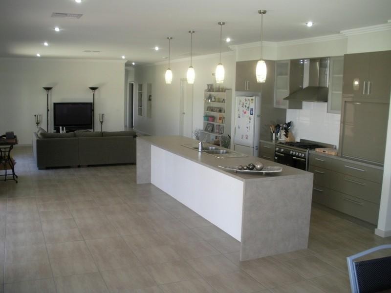 8 Casuarina Way, Buronga NSW 2739