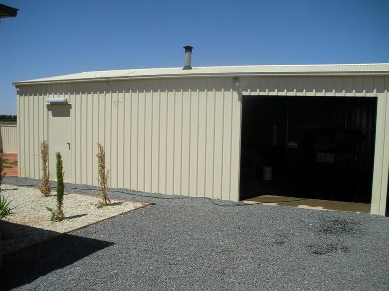 8 Casuarina Way, Buronga NSW 2739