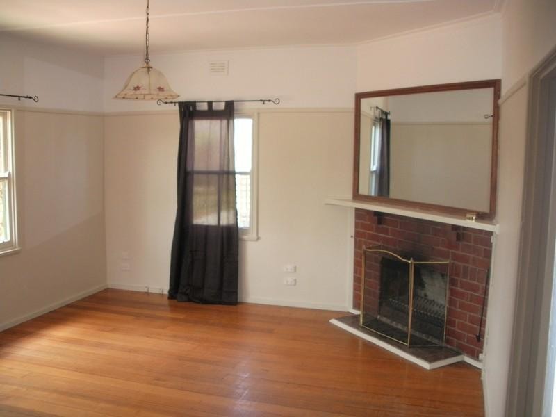 57 Tenth Street, Mildura VIC 3500