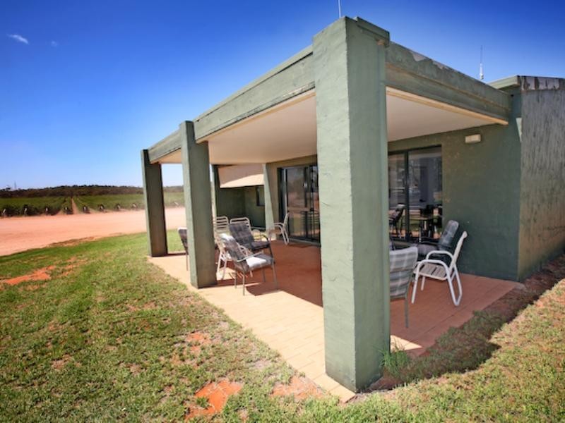 - Castles Crossing Road, Colignan VIC 3494