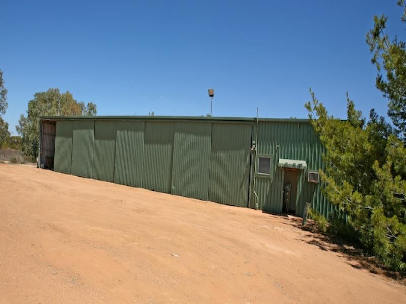 - Castles Crossing Road, Colignan VIC 3494