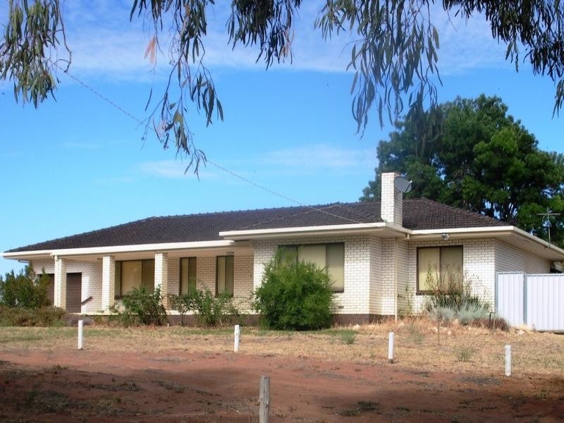 3188 Kulkyne Way, Colignan VIC 3494