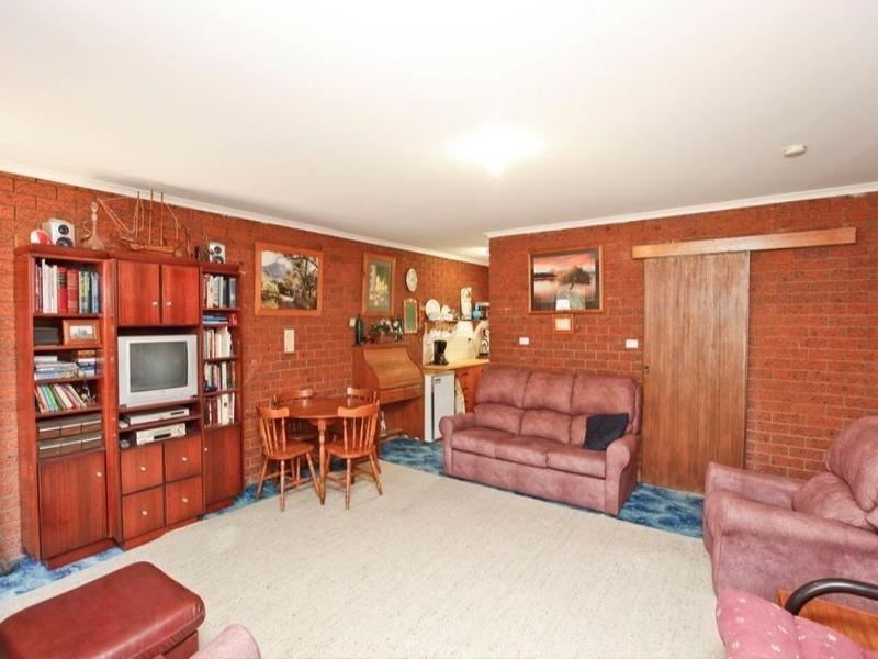 Units 1-4, 2 Elouera Drive, Irymple VIC 3498