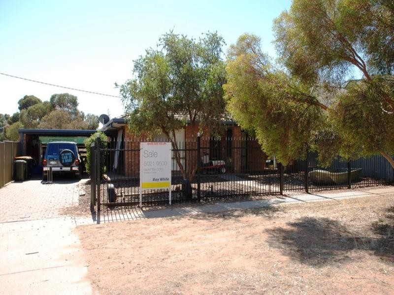 12a Westcliffs Avenue, Red Cliffs VIC 3496