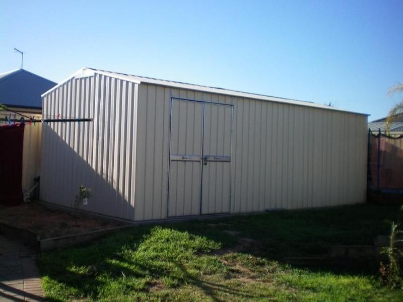 2 Denbeigh Close, Mildura VIC 3500