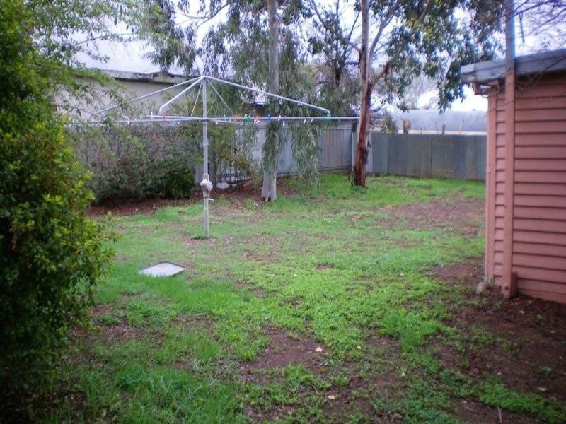 667 Woomera Avenue, Red Cliffs VIC 3496