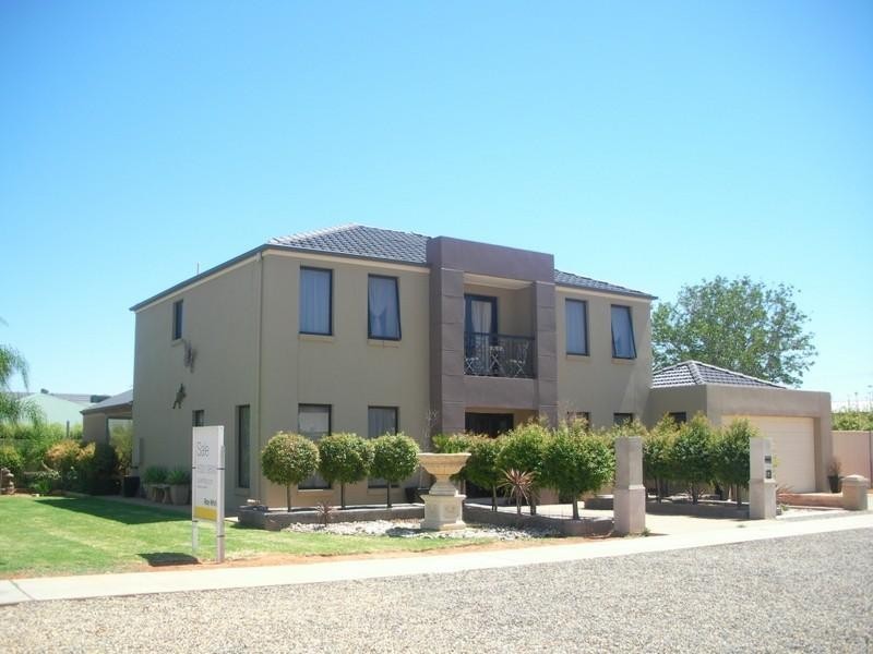 10 Duneden Close, Mildura VIC 3500