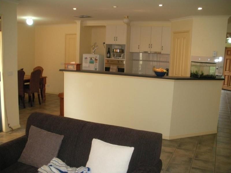 2 Denbeigh Close, Mildura VIC 3500