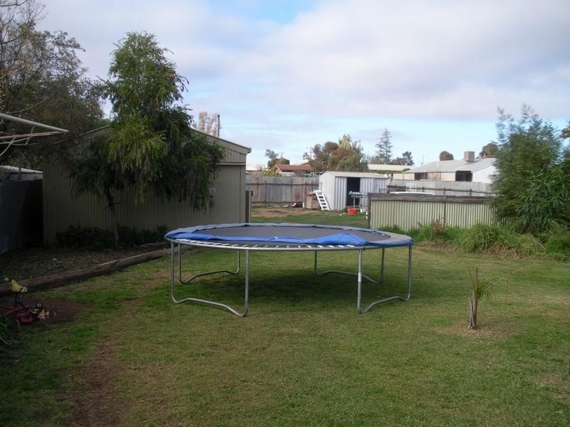 98 Fitzroy Avenue, Red Cliffs VIC 3496