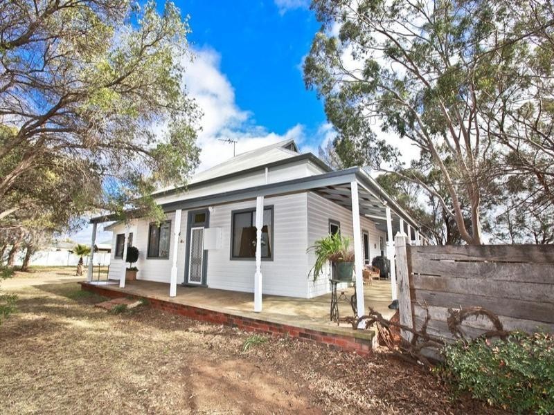 425 Ontario Avenue, Mildura VIC 3500