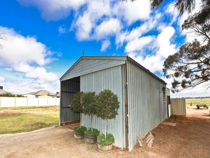 425 Ontario Avenue, Mildura VIC 3500
