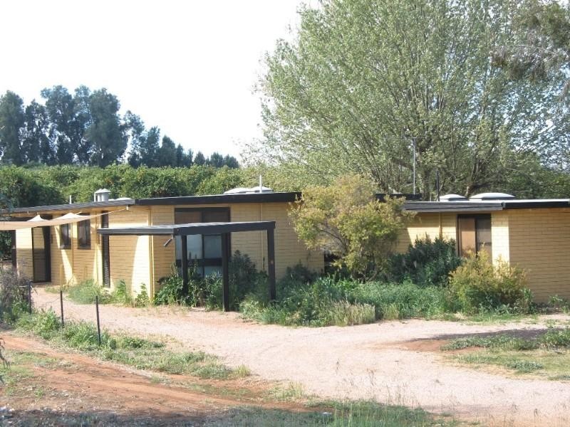 1-4, 3125 Kulkyne Way, Colignan VIC 3494