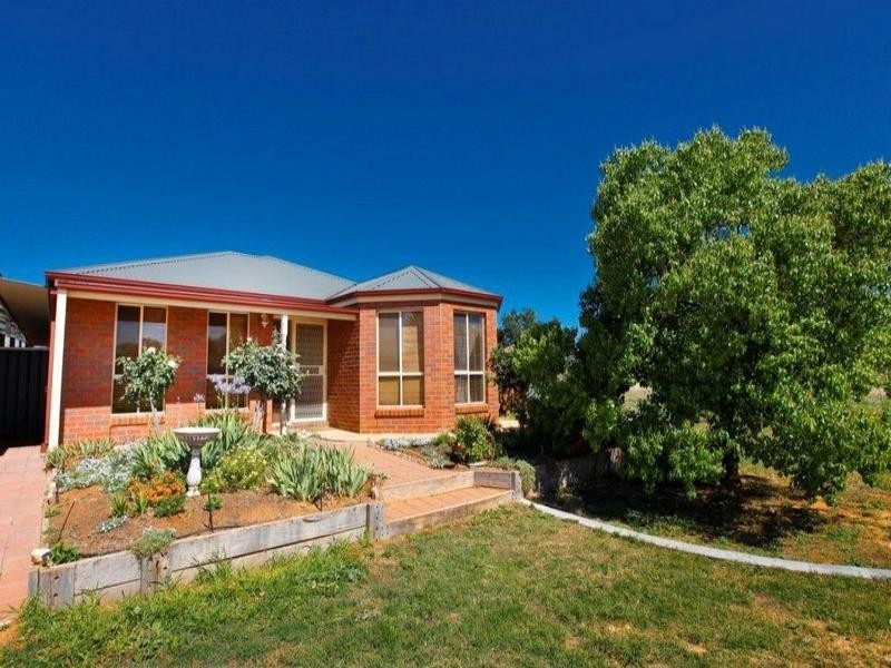 19 First Street, Nichols Point VIC 3501