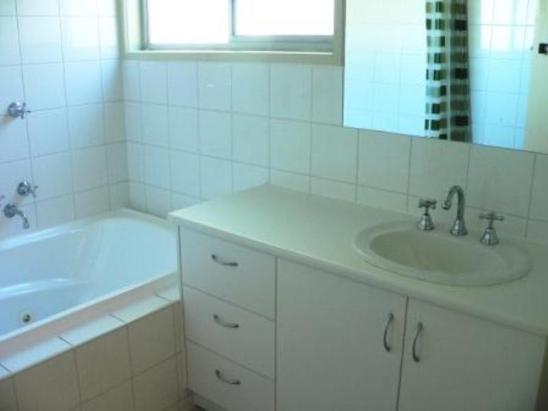 9 Cameron Avenue, Mildura VIC 3500