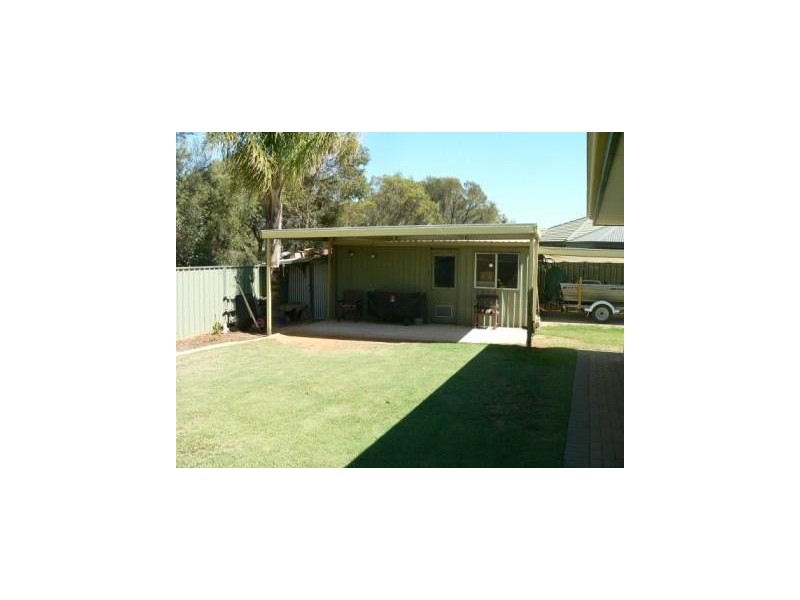21 Teleki Drive, Irymple VIC 3498