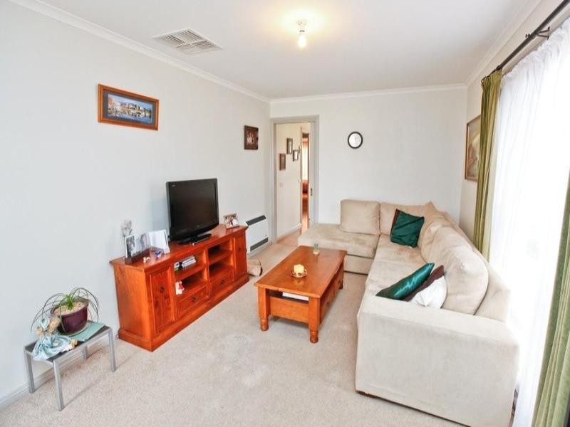 8 Rosedale Court, Buronga NSW 2739