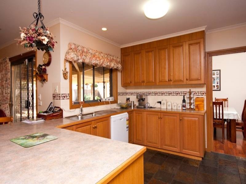 2 Fleetwood Court, Mildura VIC 3500